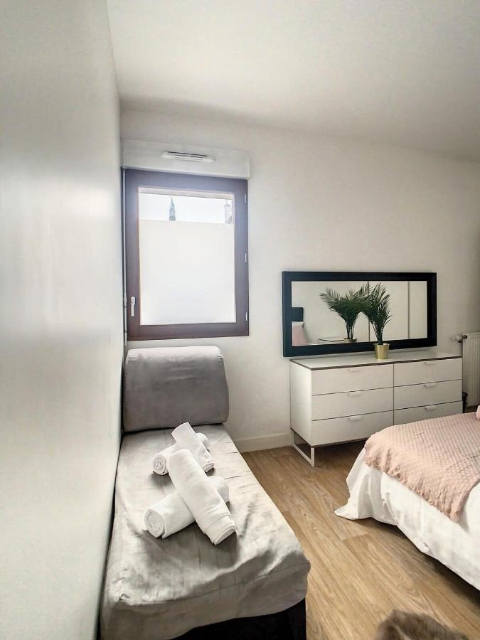 Grand Appartement Paris Et Disneyland 4Pers Neuilly-sur-Marne Exterior photo